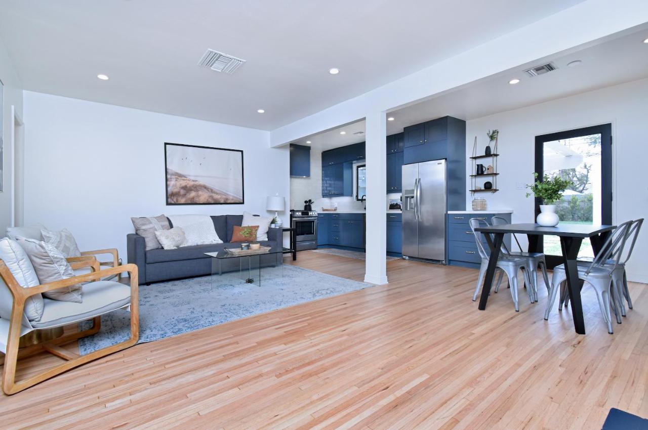 Beautiful Designer 4 Bed Near Universal Sleeps 10 Jacuzzi * Los Angeles